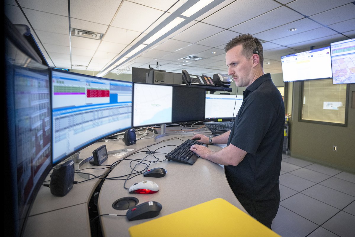 Starting Wednesday, February 5th, if you call 9-1-1 for a medical emergency, you will need to answer new, detailed questions about the patient’s condition.  For more information go to our website: lennox-addington.on.ca/medical-priori…