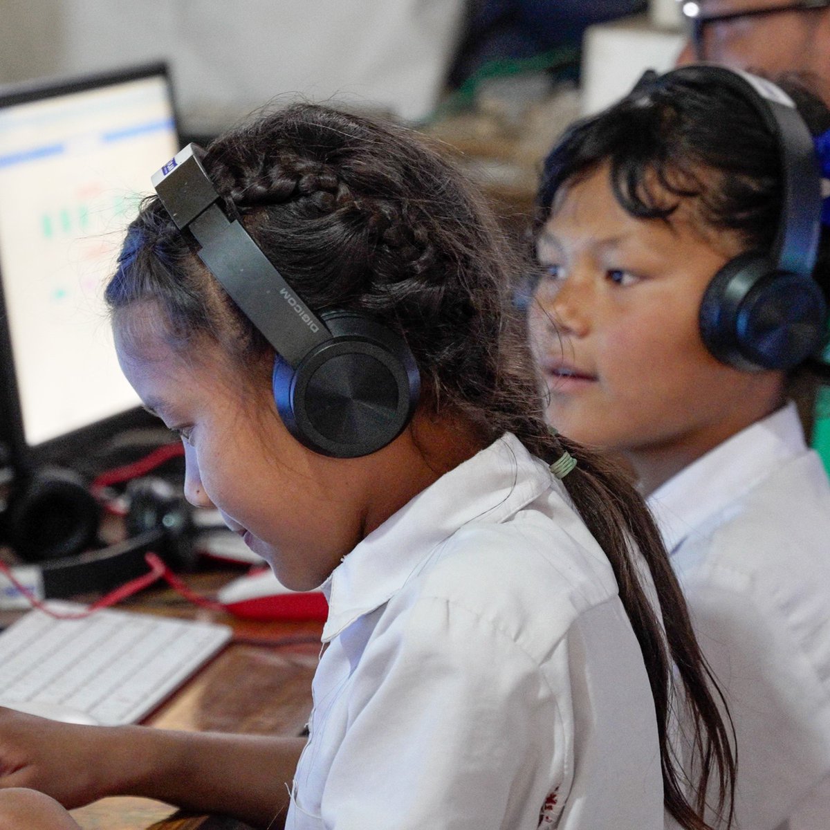 PlanEU's tweet photo. On this #EducationDay, let us remember: going to school is so much more than the sum of its parts. It truly transforms lives. 🌍📚

So, why is it crucial for the EU, and the international community as a whole, to champion education for every child? 1/ https://t.co/br2mL1c7tF