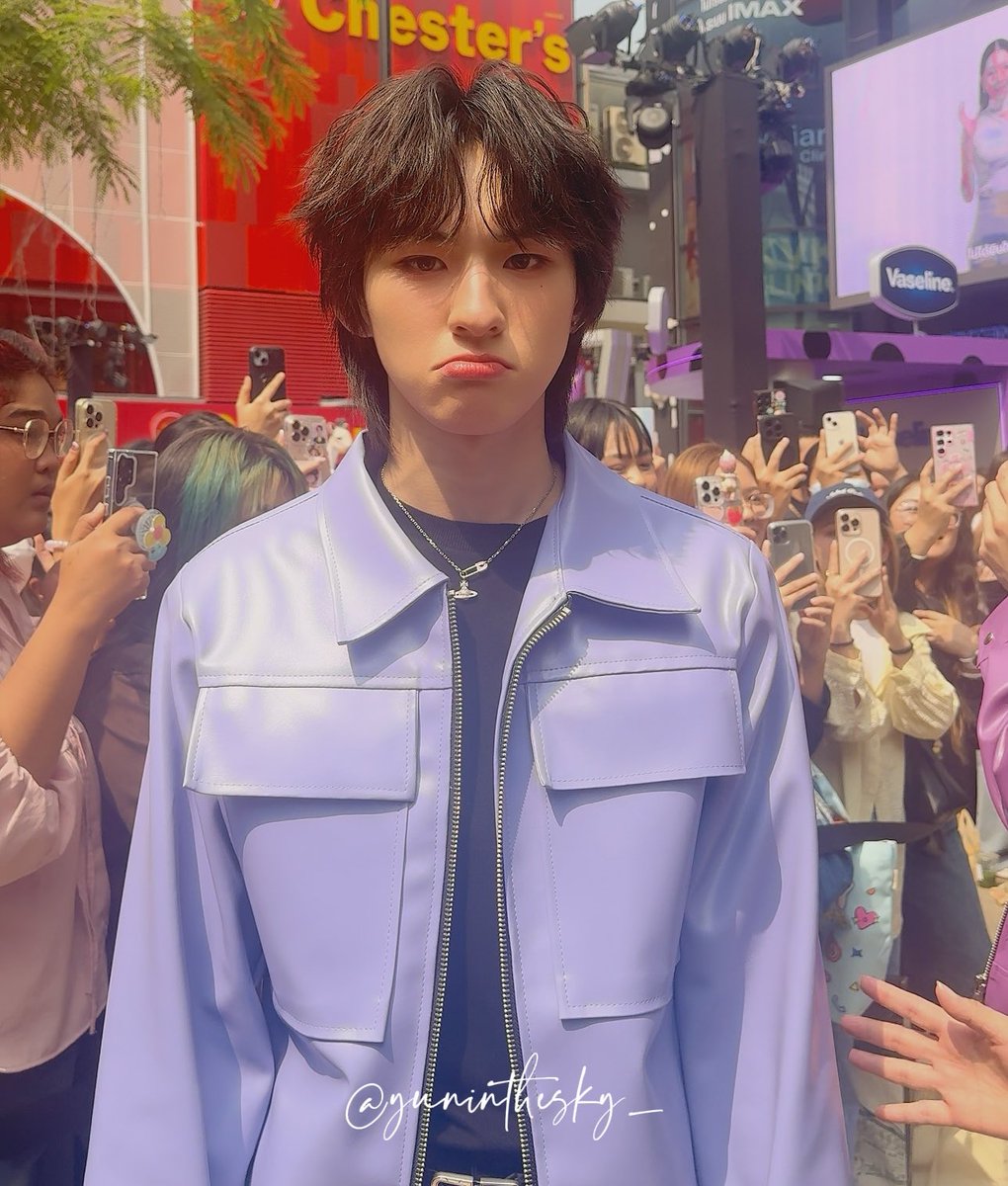 yakult tweet media