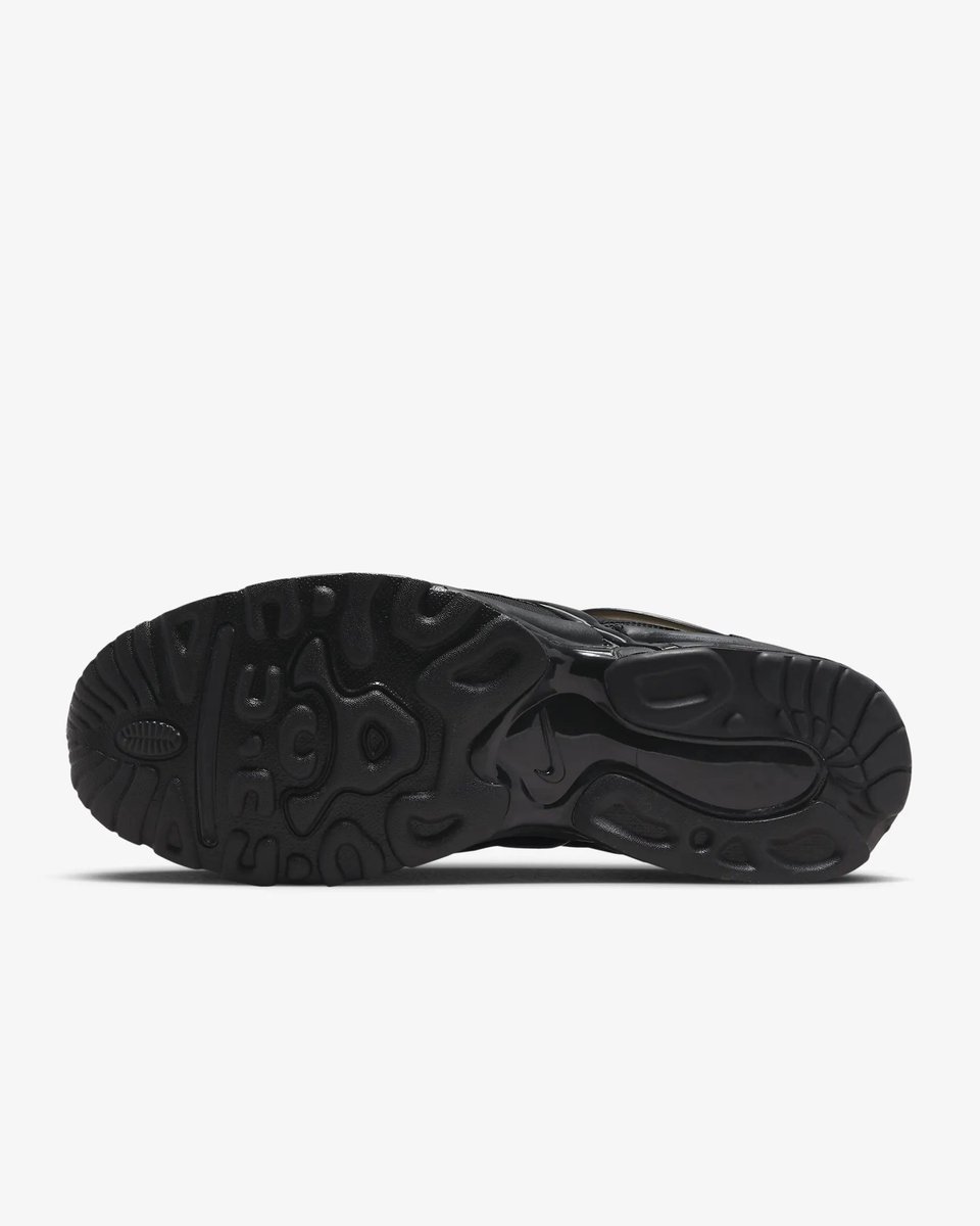 yawbbb's tweet photo. Nike - Air Kukini Triple Black https://t.co/PESl7lXLG4