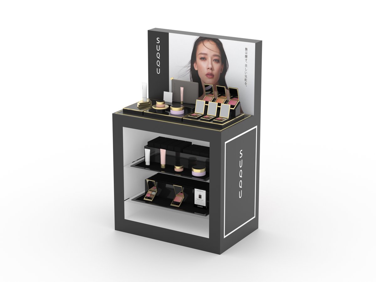羽田空港 第3ターミナルの 「TIAT DUTY FREE SHOP NORTH」 にて SUQQU