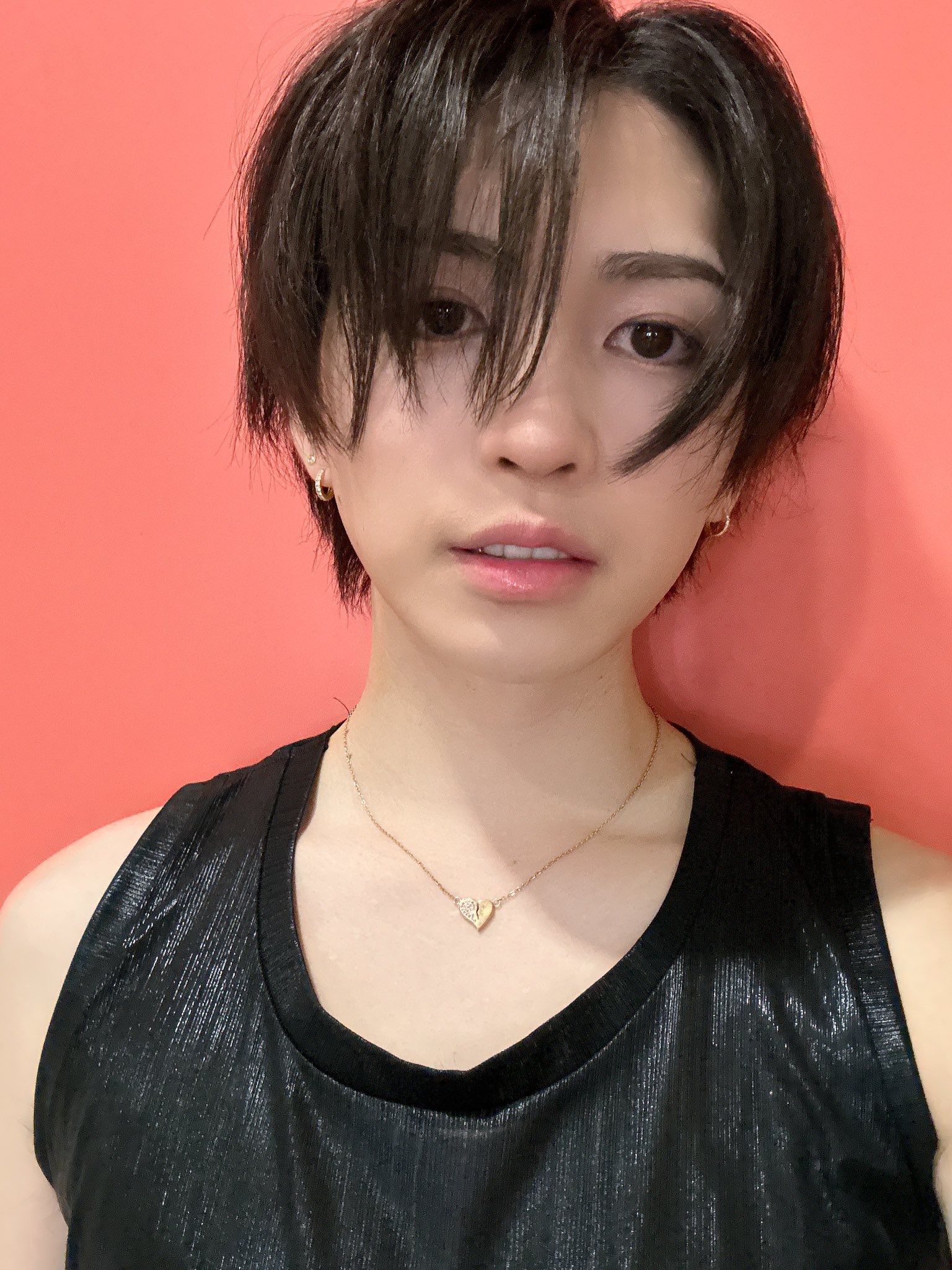 岩橋玄樹　双眼鏡 ストラップなし TwO hundRED on X: 
