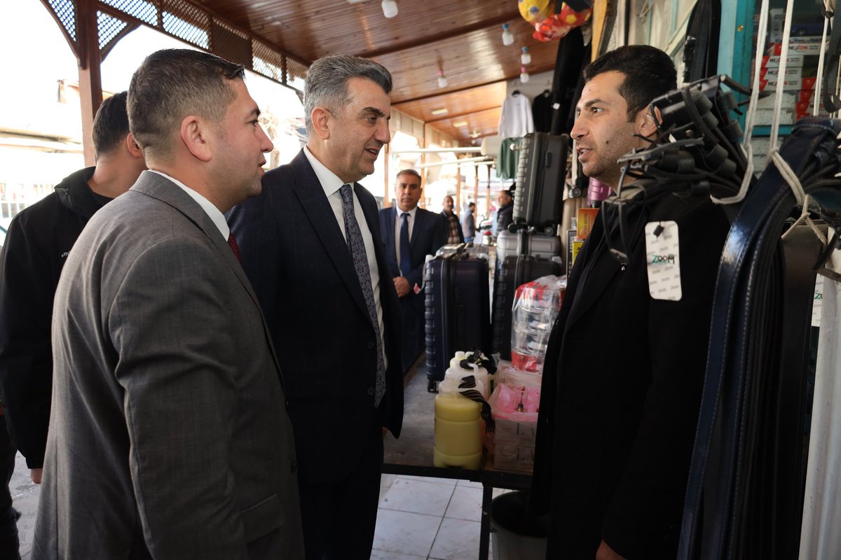 akpartiurfa's tweet photo. 2/ Suruç ilçemizde, esnaflarımıza hayırlı işler bereketli kazançlar diledik, sorun ve taleplerini dinledik, Suruçlu hemşehrilerimizle gönül köprüleri kurduk, gönülden sohbetlerine ortak olduk.

#GönülDilimizŞanlıurfa
@milhamigunbegi @ibrahimucar89 @erkankandemir https://t.co/NS23jeZ9xu