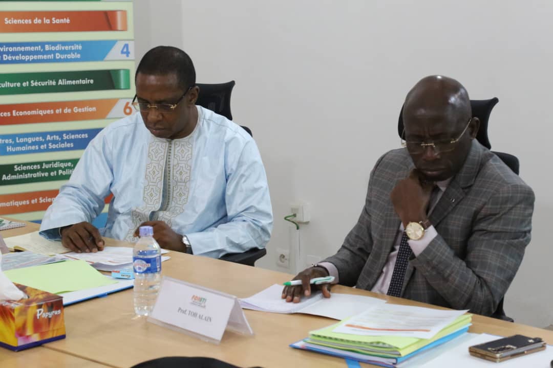 Ce jeudi 23 Janvier 2025,s’est tenu le 1er Conseil d’Administration de l’exercice 2025 duFONSTI, sous la Présidence du Pr  Djakalia OUATTARA, Président de l’Université de Bondoukou, avec la participation du Pr Marcel TANNER, représentant de la Suisse.