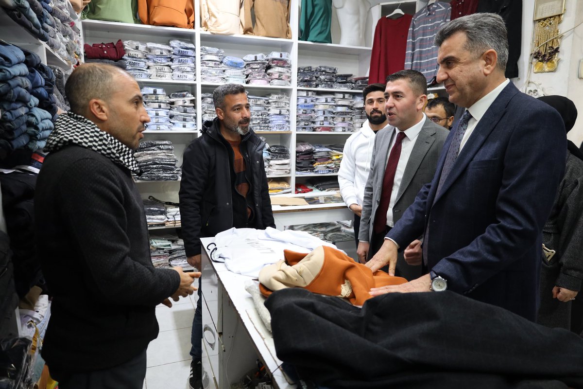 akpartiurfa's tweet photo. AK Parti demek, milletin derdiyle hemhal olmak ve çözümü birlikte üretmek demektir...

📍Suruç İlçemizde Esnaflarımızlayız...

1/ İl Başkanımız @milhamigunbegi, Suruç İlçe Başkanımız @ibrahimucar89 ve il-ilçe teşkilatımızla birlikte Suruç ilçemizde esnaflarımız ziyaret ettik, Suruçlu hemşehrilerimizle bir araya geldik.

#SevdamızŞanlıurfa
@RTErdogan @Akparti @erkankandemir @Ziverozdemir @bybekirbozdag @eminonen @ProfDrDusak @ibrahimeyyupogl @malicevheri @CYAZMAC @HikmetBasak_63 @av_mfaruk  @av_ihalilyildiz @Malikurt14 @ZehraAy0663 @furkankucukk_