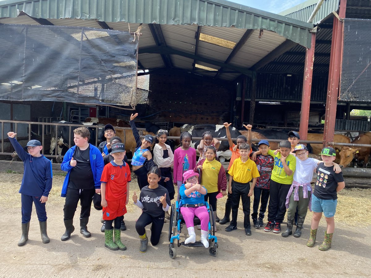 Happy International Day of Education!✏️🚜

We believe education is key to more sustainable food systems &amp; a healthier planet.
Check out our range of related resources &amp; activities at Countryside Classroom. Lots of ideas for integrating sustainable farming into the curriculum!