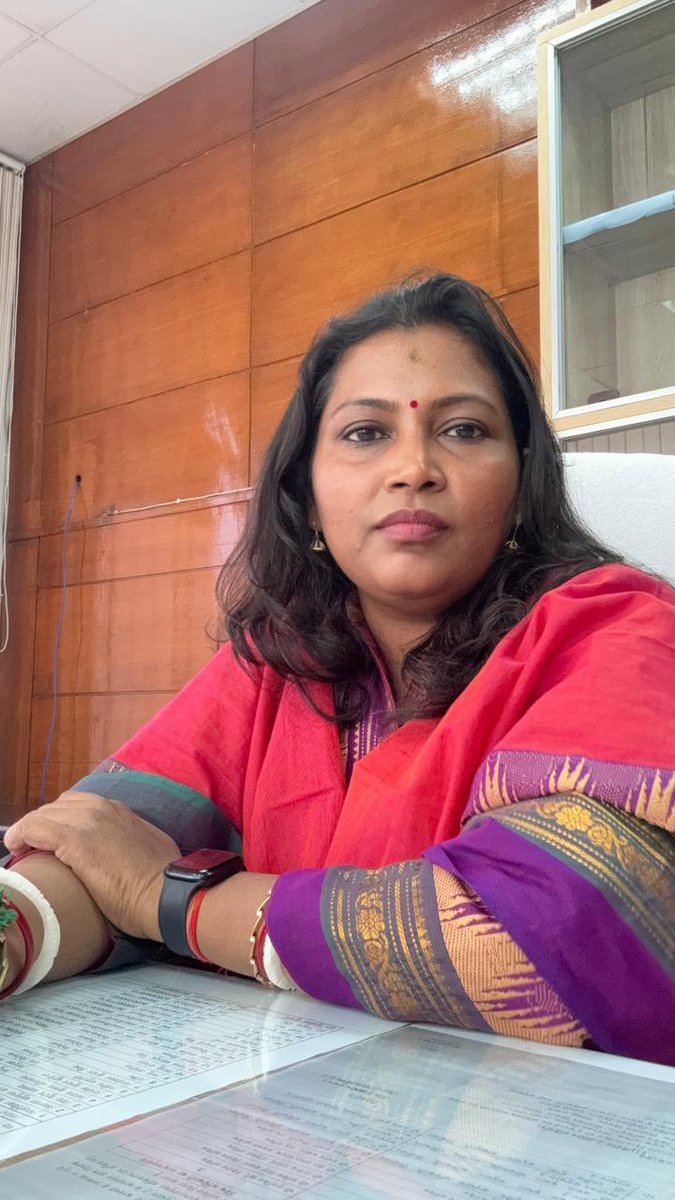 jselvakumari's tweet image. New phase of my service.  Joined today as Secretary, Planning and DG , Economics and Statistics in Lucknow 🙏🏽