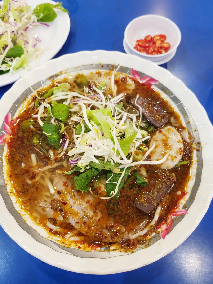 ThangNgo's tweet photo. BBH, it's been too long between 💥 🌶️ #BunBoHue #Cabramatta #noodles https://t.co/nZgMw2aYGa