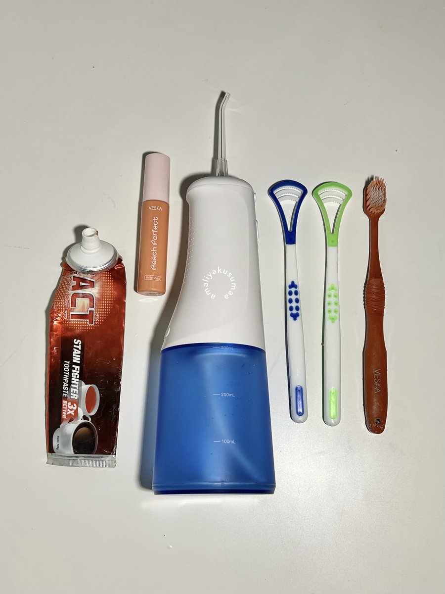 amaliyakusumaa's tweet image. barang-barang yang bakal tetap aku repurchase di era adulting saat ini:

kepake banget buat daily kehidupan aku.... LIFE SAFER... PLUS LIFE CHANGING BGTTTT💯👍🏻