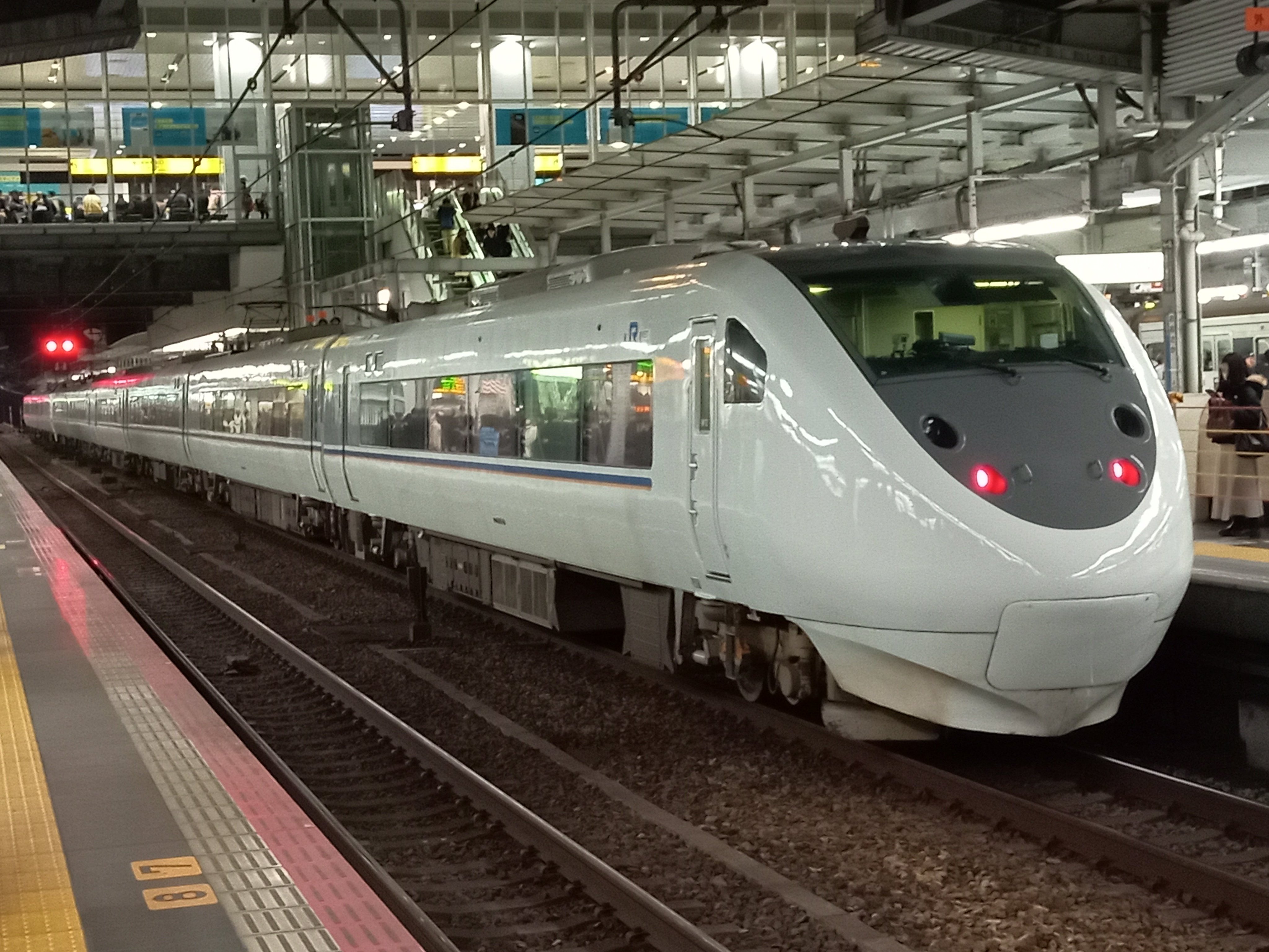 阪急バス 大阪230あ3111｜バス写真アーカイブ