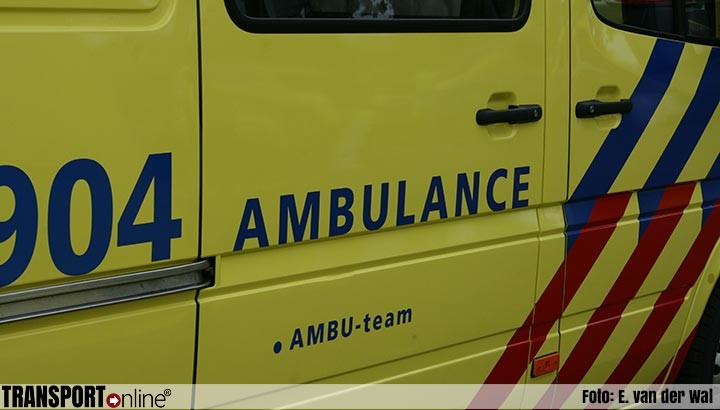Brand in IJsselstein: Drie mensen naar ziekenhuis, straat ontruimd