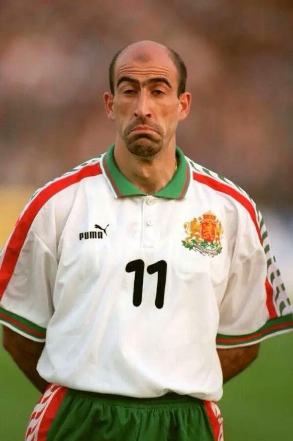 90s Football tweet media