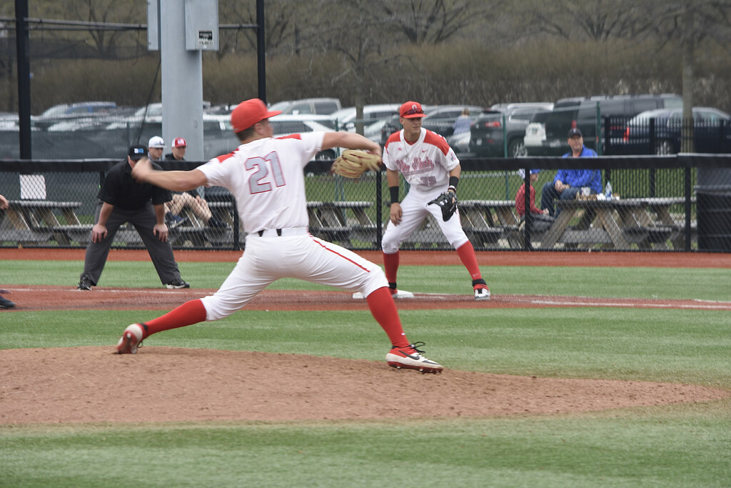 Buckeyedrew33's tweet photo. 21 days until @OhioStateBASE starts the season in Sunny Arizona. No I'm not jealous 😉. Pitcher Andrew Magno had 88 K's,5 wins &amp; 14 saves in 51 career games during his college career in Columbus. Go Bucks ⚾ 
#OhioStateBaseball. The Bucks are 🔥 https://t.co/cGTHvaLpgV