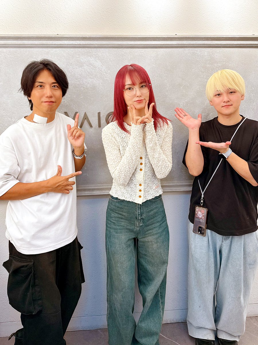 SCANDAL 🎸MAMIさん
ヒーリングWカラーで8トーンのディープボルドー✨(カラー配合スタイリスト田中)
もうすぐボルドー歴１年になります🎶