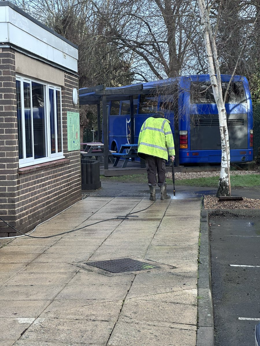 StAugustinesJun's tweet photo. Not all heroes wear capes. Mr Jones has been pressure washing the path for a couple of hours now - it’s looking good!
Well done Mr Jones for embracing challenge and striving to achieve your best. 
(Pretty sure he enjoys it, too) https://t.co/Qp7v8tuvwO