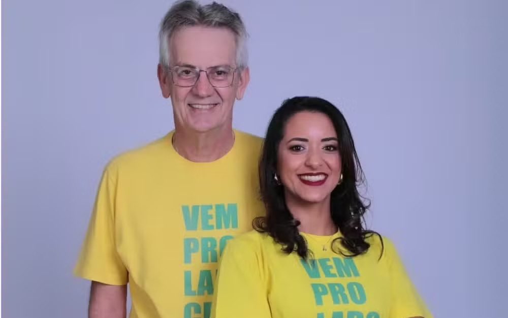g1goias's tweet photo. Vice-prefeito de Anápolis contrata a esposa para trabalhar na prefeitura em cargo com salário de R$ 13 mil ==> https://t.co/w3Wk8EDQjF #g1go #política #Anápolis #nepotismo #viceprefeito https://t.co/40hQudZeDq