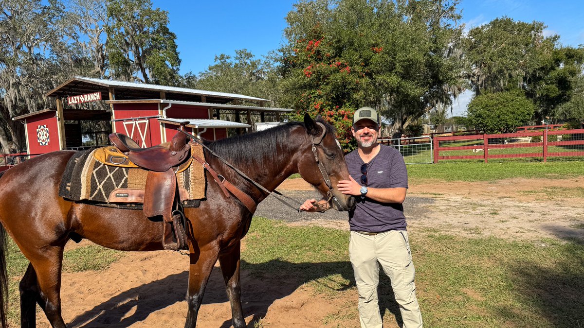 IntrepidEscape's tweet photo. Incredible adventures in Kissimmee and Orlando (without going to the Theme Parks!) 🤩

3. Horse(back) riding at Lazy H Ranch!! 🤠

More here:
🎥➡️https://t.co/It8Vtm7yOf
✍️➡️https://t.co/xEzlTPd7rp

#MyKissimmee #GetBold @Kissimmee Ad https://t.co/6isDFN5ejB