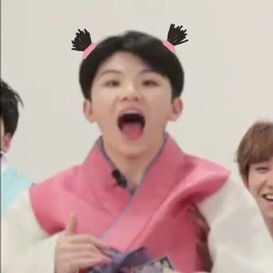 ybinniekart's tweet photo. @rennotred woozi 🥹🤏🤏🤏 https://t.co/1Xz3QI7KTE