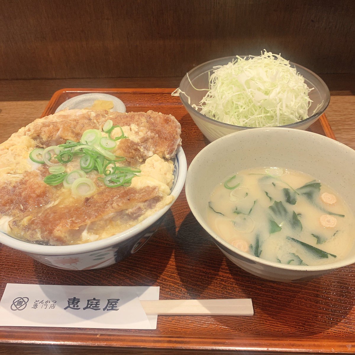 sueee (@rnqz__) on Twitter photo 