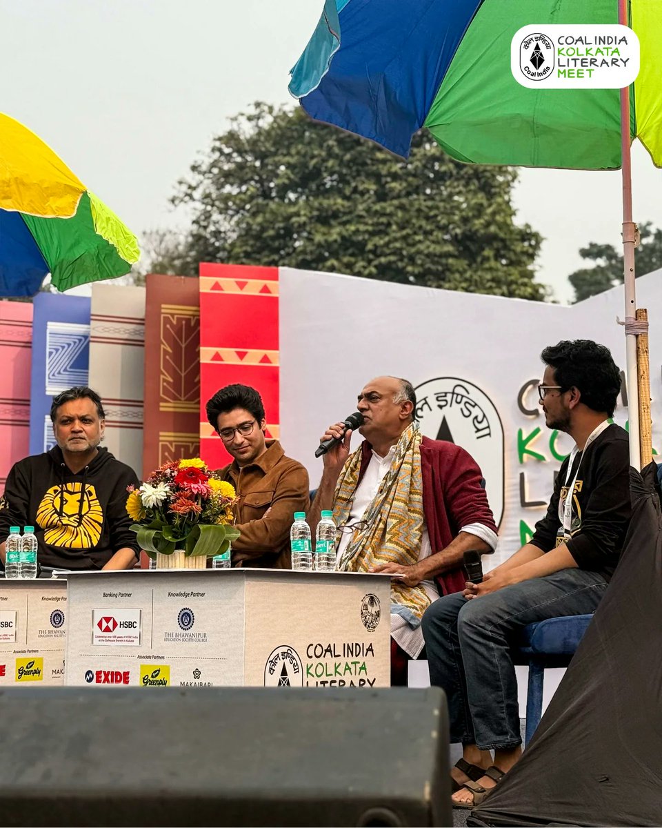 itsgottobeLIT's tweet photo. Celebrating 125 years of Saradindu Bandyopadhyay’s legacy, the sleuth Byomkesh Bakshi takes center stage which was brought to life by @rajitkapur, Gaurav Chakrabarty, & @srijitspeaketh, in a thrilling conversation with Agnijit Sen.
#KolkataLitMeet #Kalam2025 #LitMeet #readiscover https://t.co/SaoliNwvwW