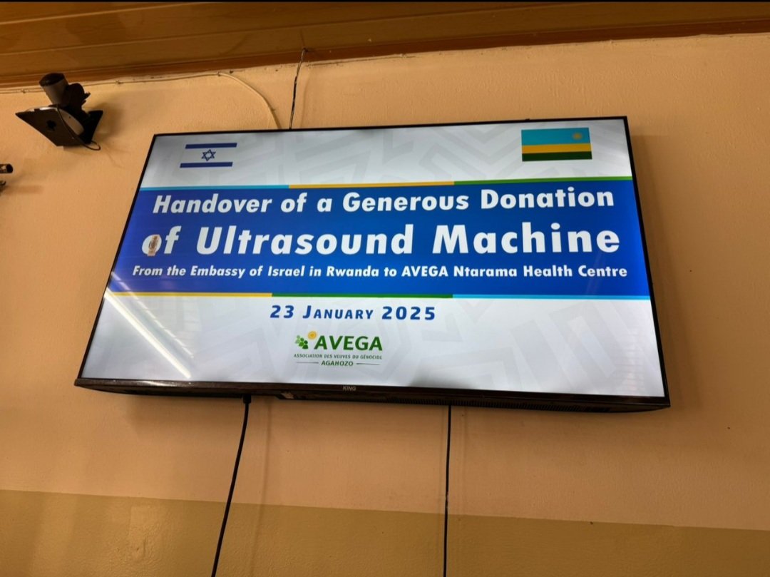 AmbEinatWeiss's tweet photo. It was such an honor to be recieved at @Avega_Agahozo_ health center at #Ntarama by the leadership of #Avega and @BugeseraDistr , for an event in which we donated yet another advanced ultrasound machine.

The work of #AvegaAgahozo in general healthcare and supporting the victims of the Genocide has always been inspiring to us.  This donation is a testament to our commitment to strengthen partnerships that improve the health and well-being of the vulnerable and the community in general.
-----------------------------------------------------
Nashimishijwe cyane no kwakirwa n'ubuyobozi bwa #Avega na @BugeseraDistr, ku kigo nderabuzima cya @Avega_Agahozo_ i #Ntarama  mugikorwa twatanzemo  indi mashini igezweho  ya èchographie.

Ibikorwa bya #AvegaAgahozo mubuvuzi rusange no gufasha abagizweho ingaruka na Jenoside bihora iteka bidushimisha.  Iyi nkunga ni ikimenyetso cy'uko twiteguye gushimangira ubufatanye butezimbere ubuzima n’imibereho myiza y’abatishoboye ndetse n’abaturage muri rusange.