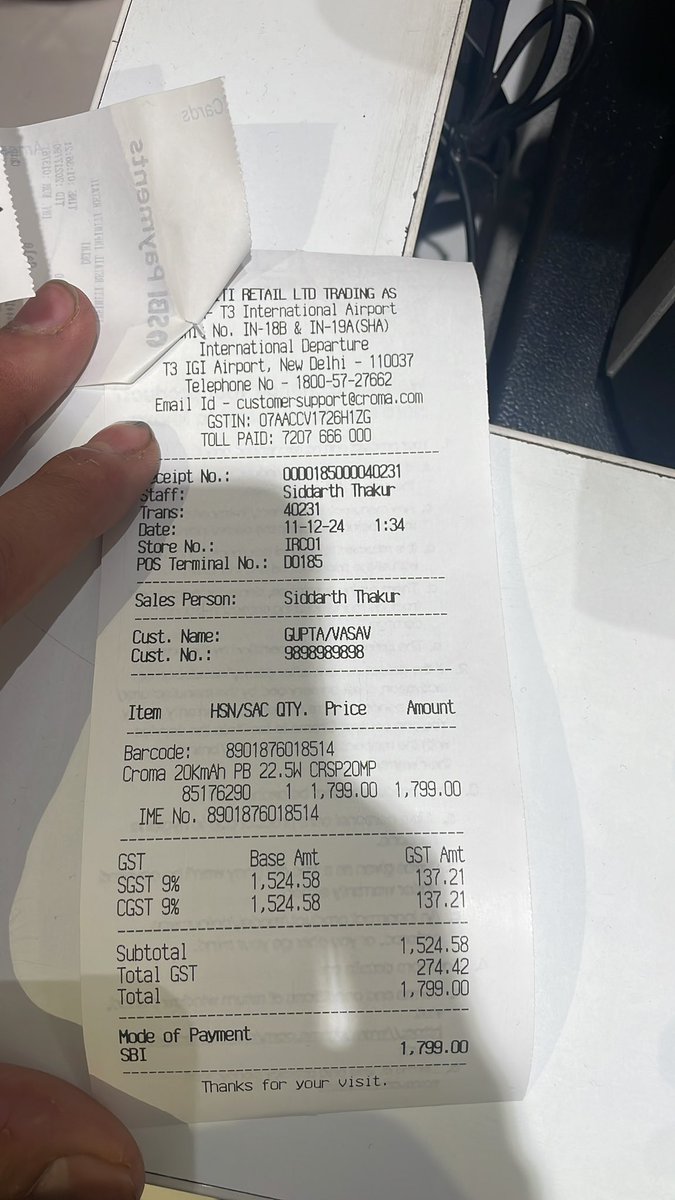 vasavgupta14's tweet photo. @cromaretail @TataCompanies @CromaSupport I just purchased a power bank last month and it is already not working, I have the bill but the customer service and store says it doesn’t reflect on my phone number, what am I supposed to do if there’s a problem with your data. https://t.co/D3ImgA7gvs