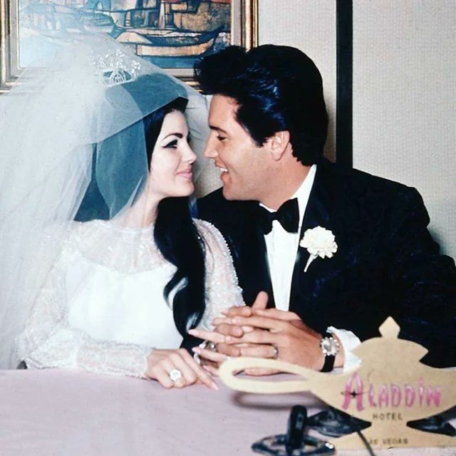 Wedding photos of Elvis and Priscilla Presley, May 1, 1967. https://t.co/eObIrfv5t5