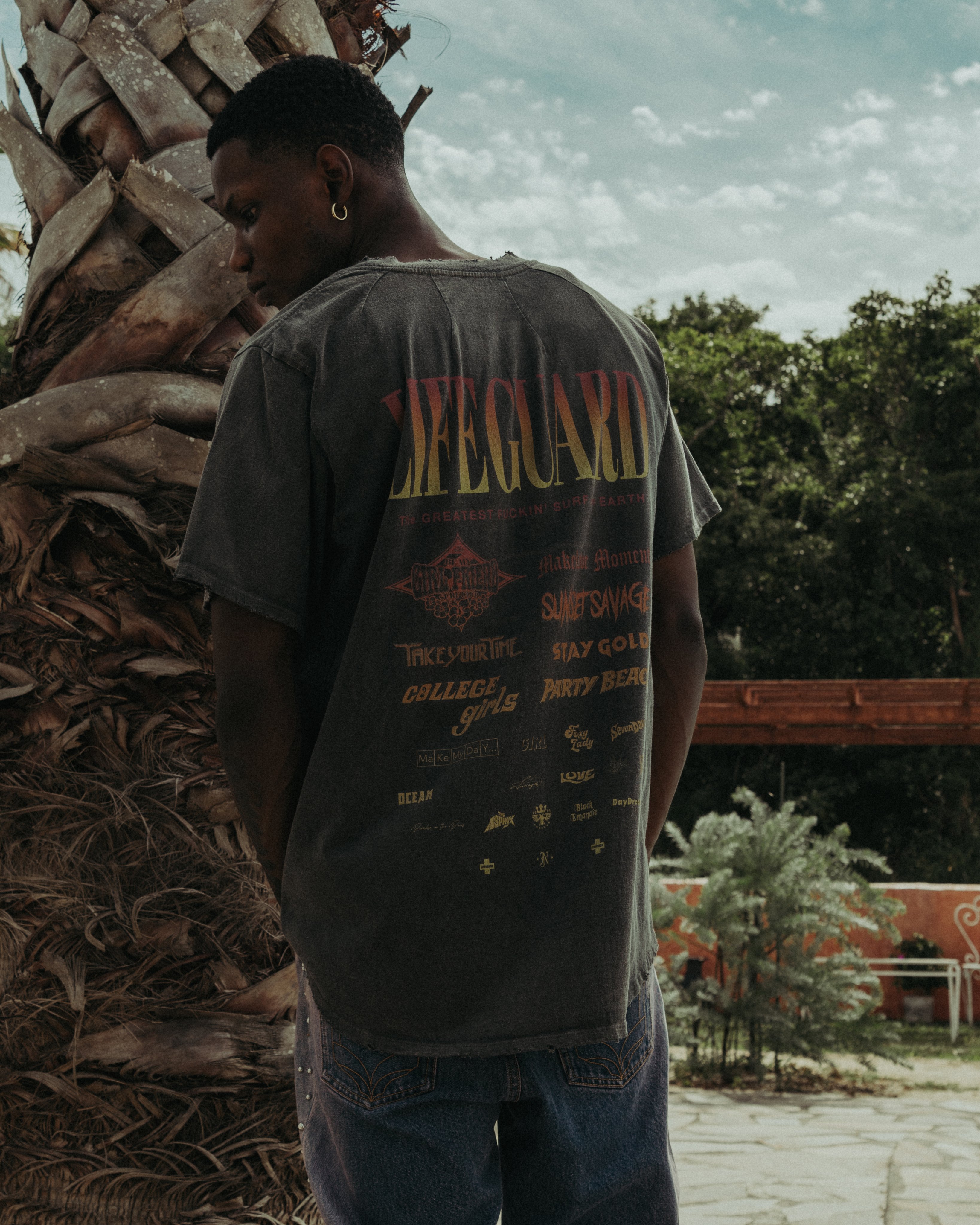 ジュンナカヤマ ダメージジーンズ