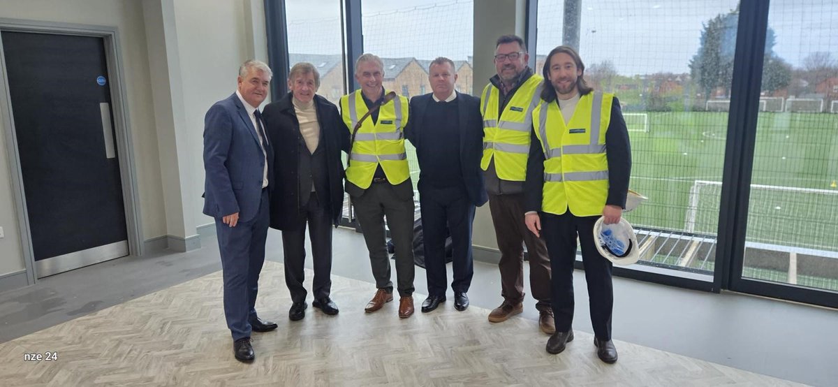 condylofthouse's tweet photo. "A momentous day for Condy Lofthouse Architects!
We had the privilege of welcoming both a King and a Prince to the Tiber Project in Toxteth, Liverpool. 

#TiberProject #Toxteth #CommunityBuilding #ArchitecturalDesign #RoyalVisit #Liverpool #KrolCorlettGroup #UrbanRegeneration https://t.co/cIELUZ9Qbf