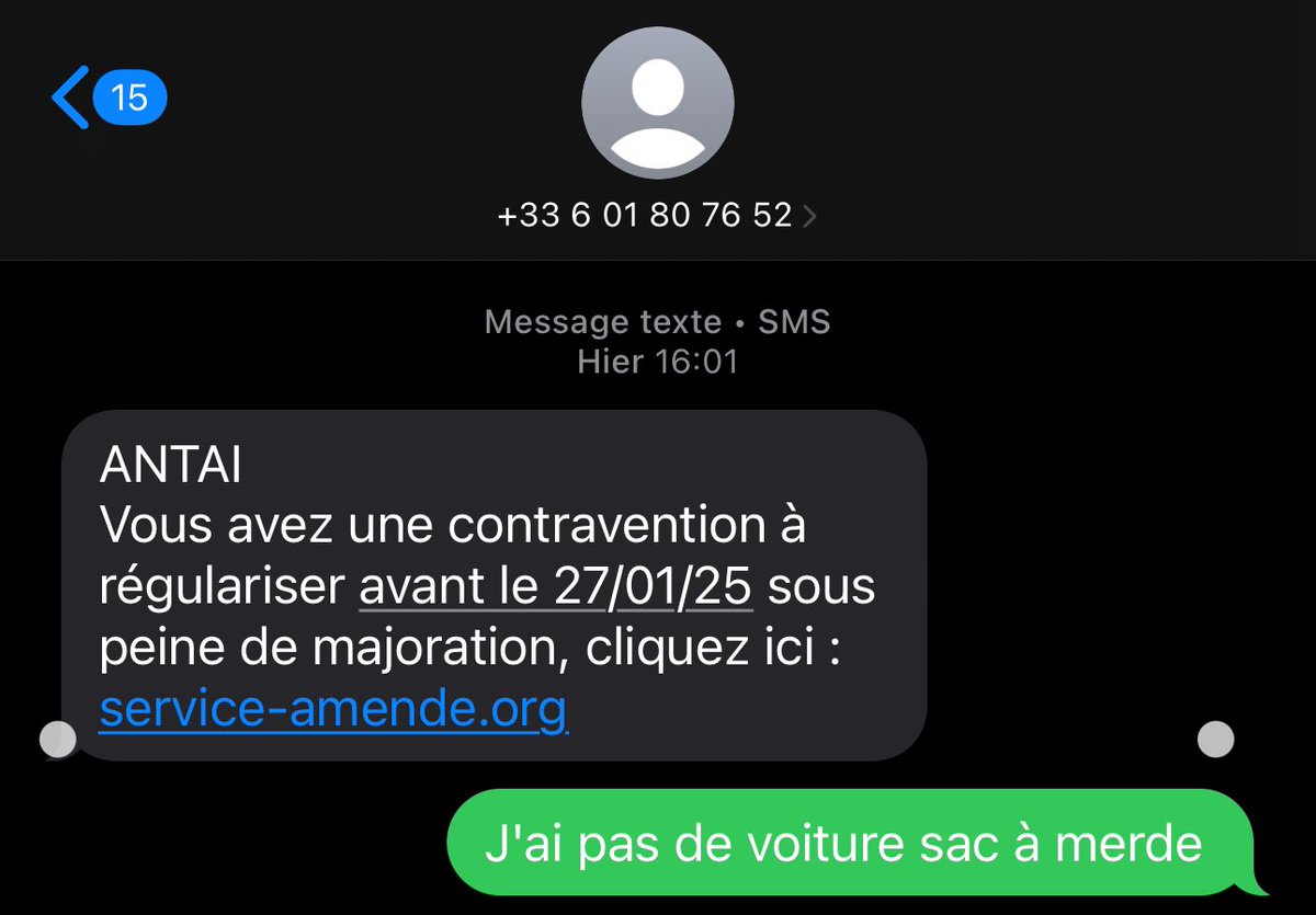JarlTwitch's tweet photo. Mon arme contre les brouteurs ? Ne pas avoir le permis ni de voiture  😂 https://t.co/Ipot7CuHLh