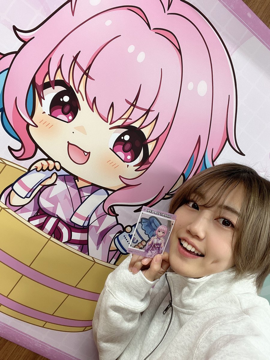 Hoshiki_seena's tweet photo. 【🥟🕛】

『アイドルマスター シンデレラガールズ×RAKUCAFE池袋 コラボ』に行ってきました！

お互い自引きしました！
さすがに日頃の行いが良すぎたか🫶🥳
だけどツーショット撮るの忘れてました（笑）

動画も撮ってみたのでYouTubeでまったり投稿します！

2/5までだよ❗️
https://t.co/ITweyJHz87 https://t.co/WQP7oYdXbd