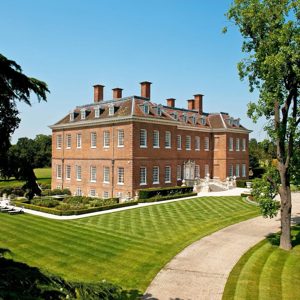 OnRightmove's tweet image. A remarkable once in a lifetime opportunity has arisen with the launch of Denham Place at a guide price of £45million to include all the contents and furniture. This spectacular Grade I listed mansion rivals many of the finest royal houses in London and stands in 43 acres of…