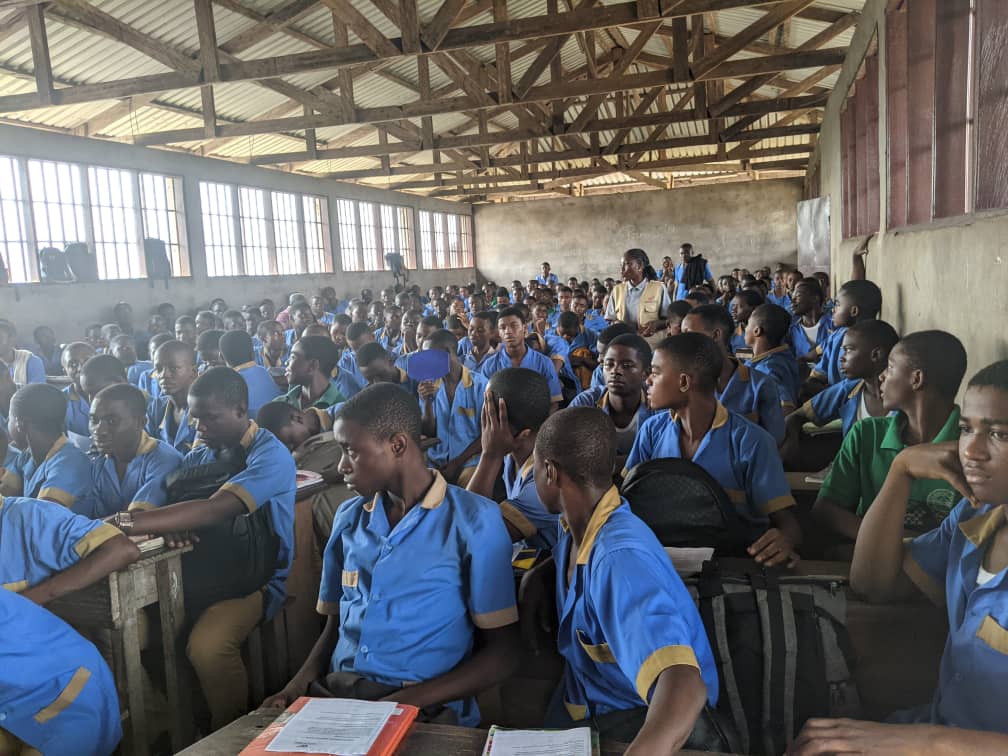 Education opens doors. Happening now.
In celebration of the International Day of Education, #GOOFIRM is conducting SRHR advocacy visit to GHS Tiko Motombolombo &amp; STARMOTEC Tiko. This initiative aimed to highlight the critical link between education and #SRHR.
#EducationDay2025