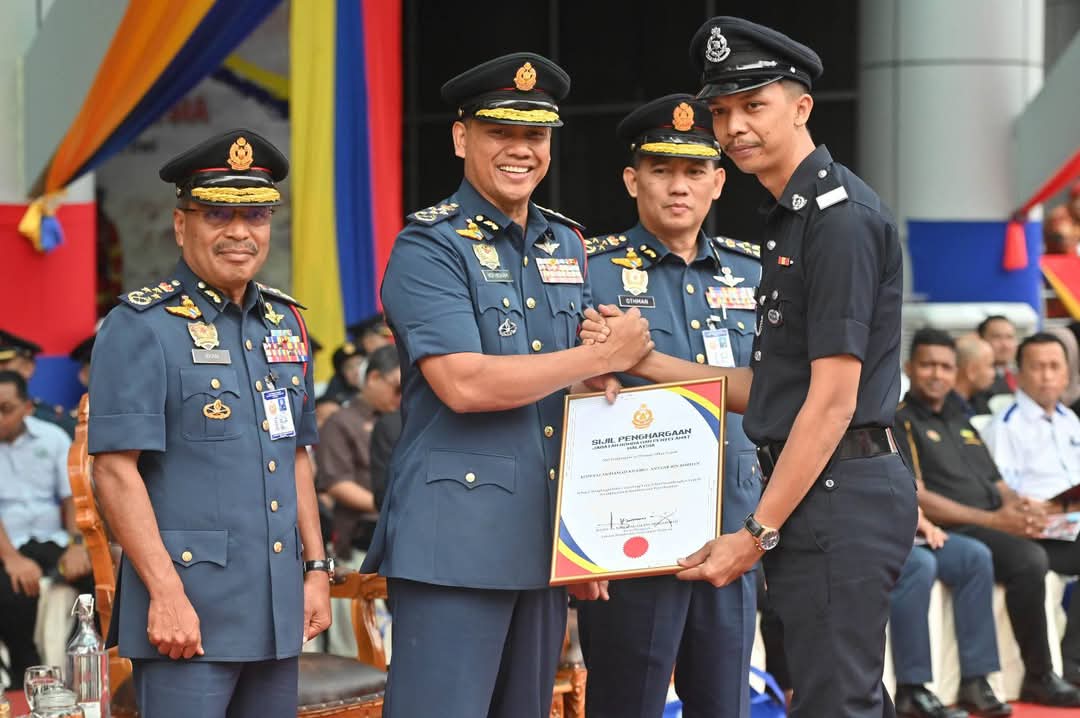 Jabatan Bomba dan Penyelamat Malaysia tweet media