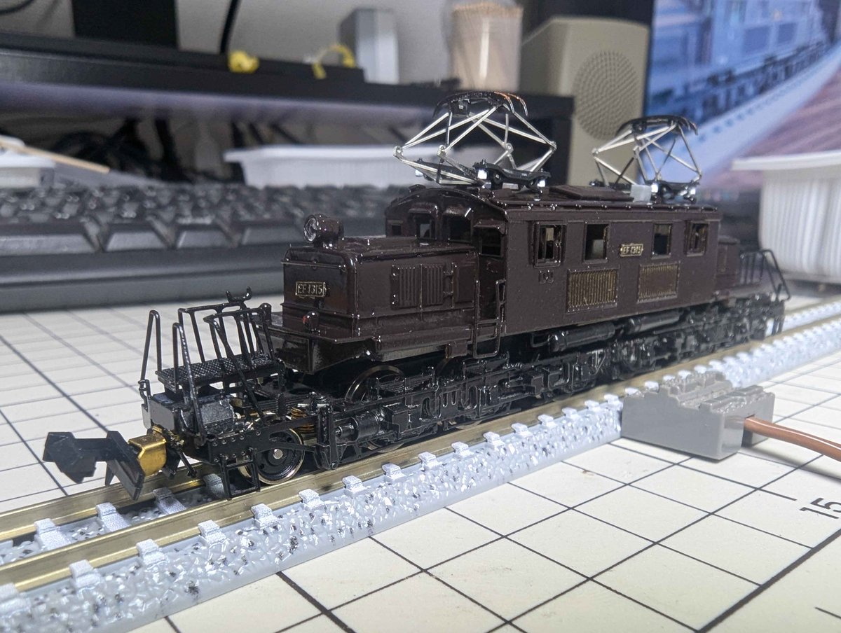 VR_Rail's tweet photo. ☆模型部門 IRW models Category☆

🥈キクラゲさん「EF13 凸型」🥈
（Nゲージ、ワールド工芸のキットより組立）

コメント：「初めての真鍮模型でしたがなんとか出来ました。 先人達の知恵に感謝です。 いつか2台目も作ります。」 https://t.co/ynQsB0P43M