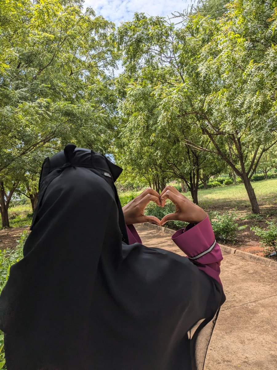 Ijumaa Mubarak ♥️..
#MrsCrxniper