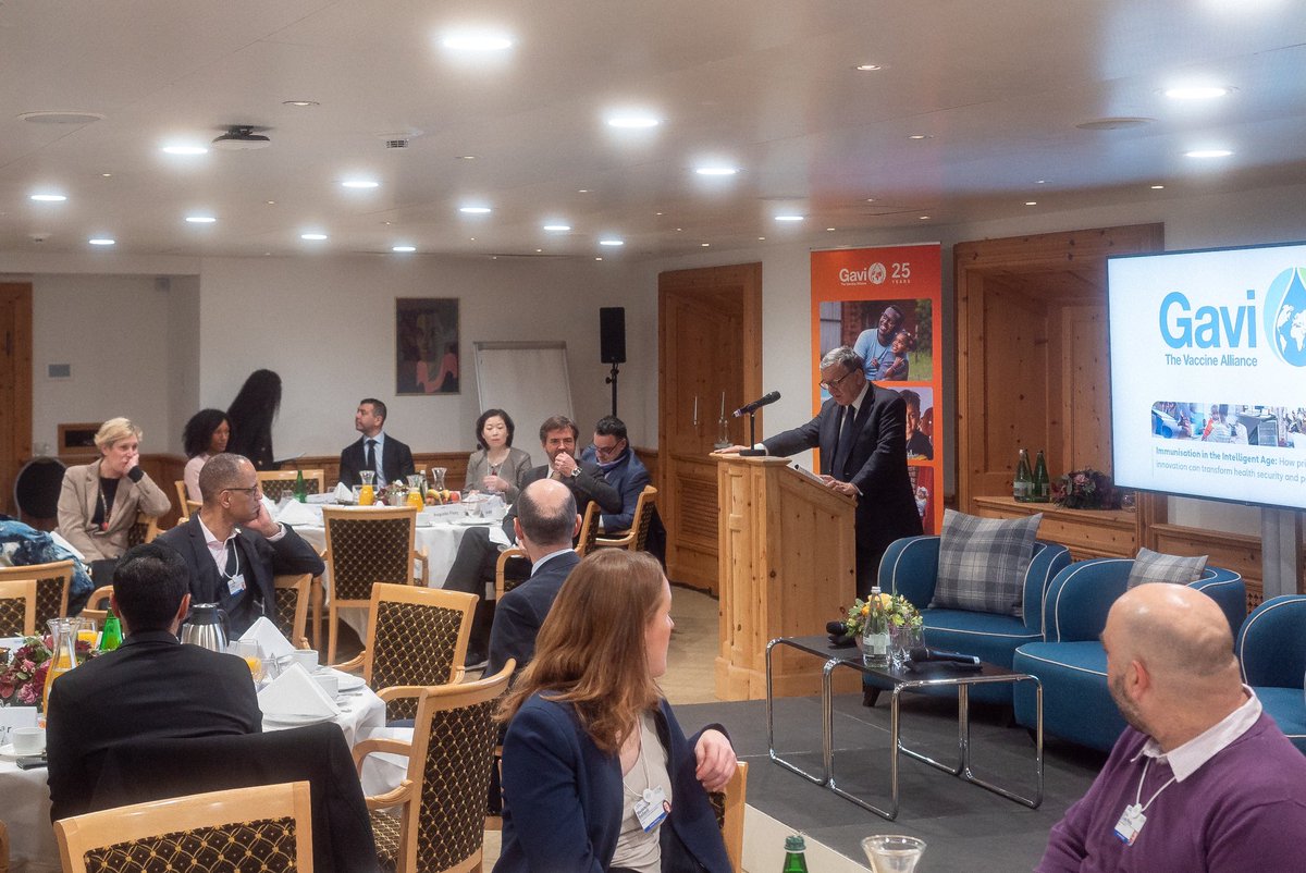 JMDBarroso's tweet photo. @Gavi’s 2026-2030 strategy will leverage the power of cutting-edge technology and innovative partnerships to ensure #vaccinequity. Thank you to all the private sector partners for joining our event on how private sector innovation can transform health security and prosperity. https://t.co/HhdRLp8VFD