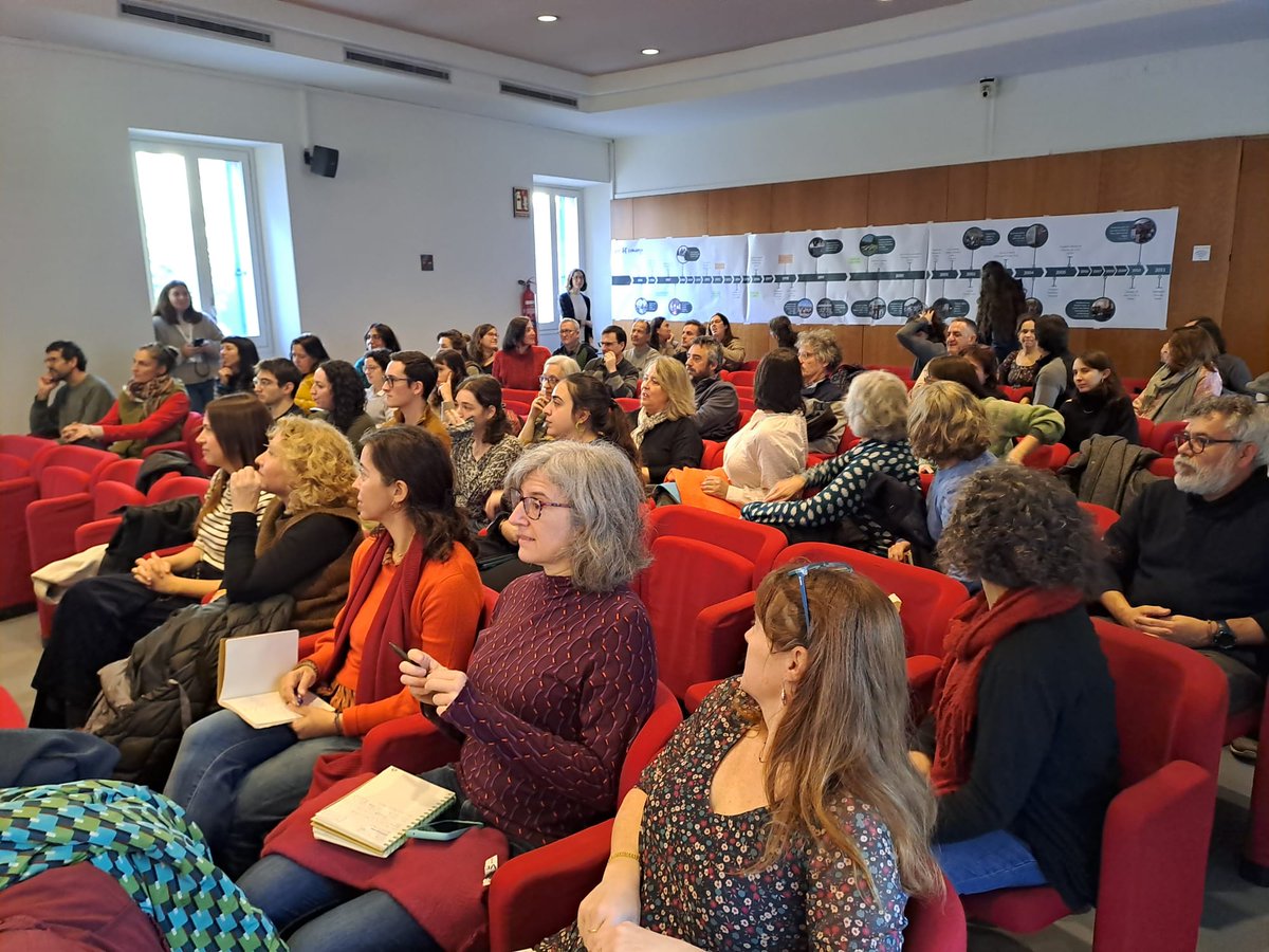 Transició Ecològica (@transicioeco) on Twitter photo Ens sumem a la celebració dels 40 anys de la Societat Catalana d’Educació Ambiental, un referent en aquest àmbit, que agrupa professionals i persones interessades en el món de l’educació ambiental. 
 
Enhorabona i per molts anys més! 
 
#els40delaSCEA Ens sumem a la celebració dels 40 anys de la Societat Catalana d’Educació Ambiental, un referent en aquest àmbit, que agrupa professionals i persones interessades en el món de l’educació ambiental. 
 
Enhorabona i per molts anys més! 
 
#els40delaSCEA