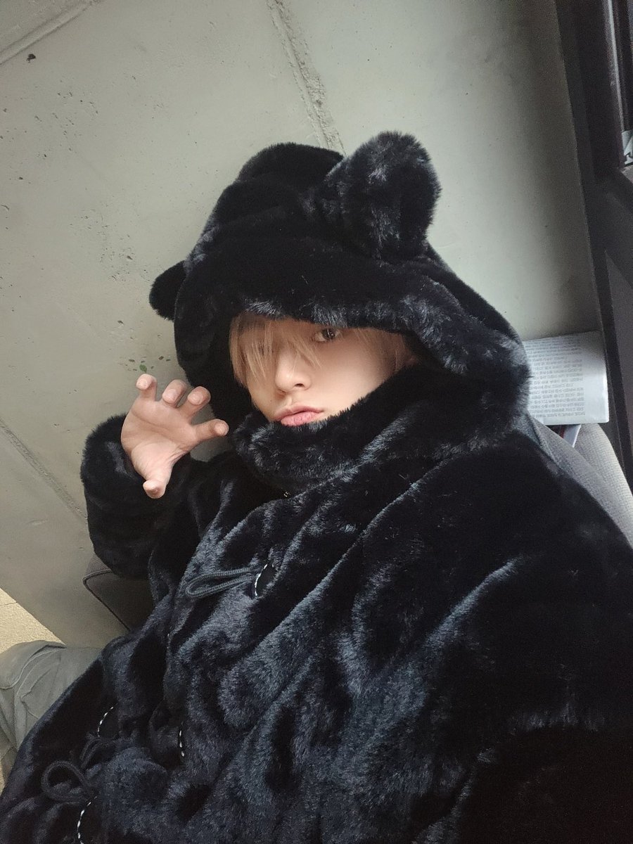 fantasyboys_mem's tweet photo. [#홍성민] 

⚫️ 🐱 

#FANTASYBOYS #판타지보이즈
#HONGSUNGMIN https://t.co/YZ8tkd7j0j