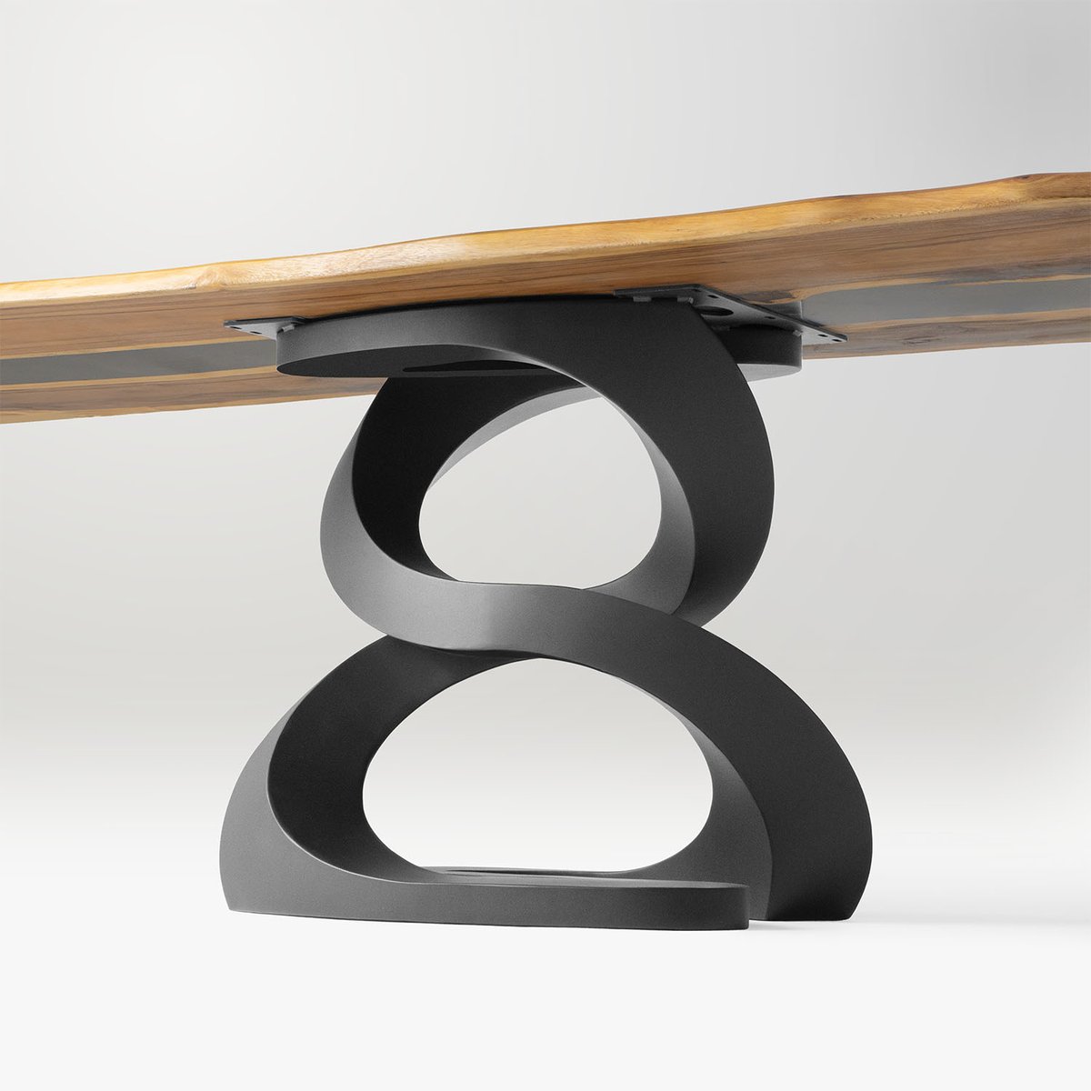 Flowyline_'s tweet image. Onda or Flutter—which base will you choose to create a timeless centerpiece that lasts a lifetime?

Visit our table base collection: flowyline.com/collections/me…

#flowylinedesign #diningroomdecor #metaltablebase