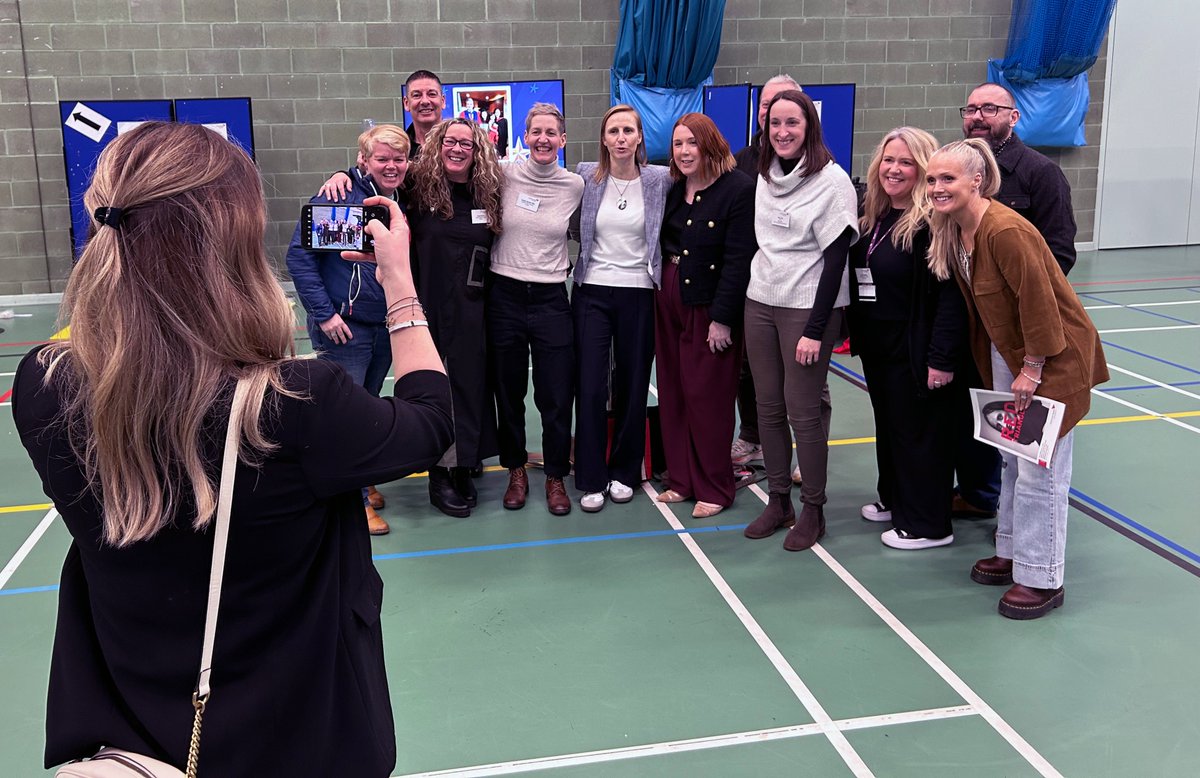 Edinburgh Napier University tweet media