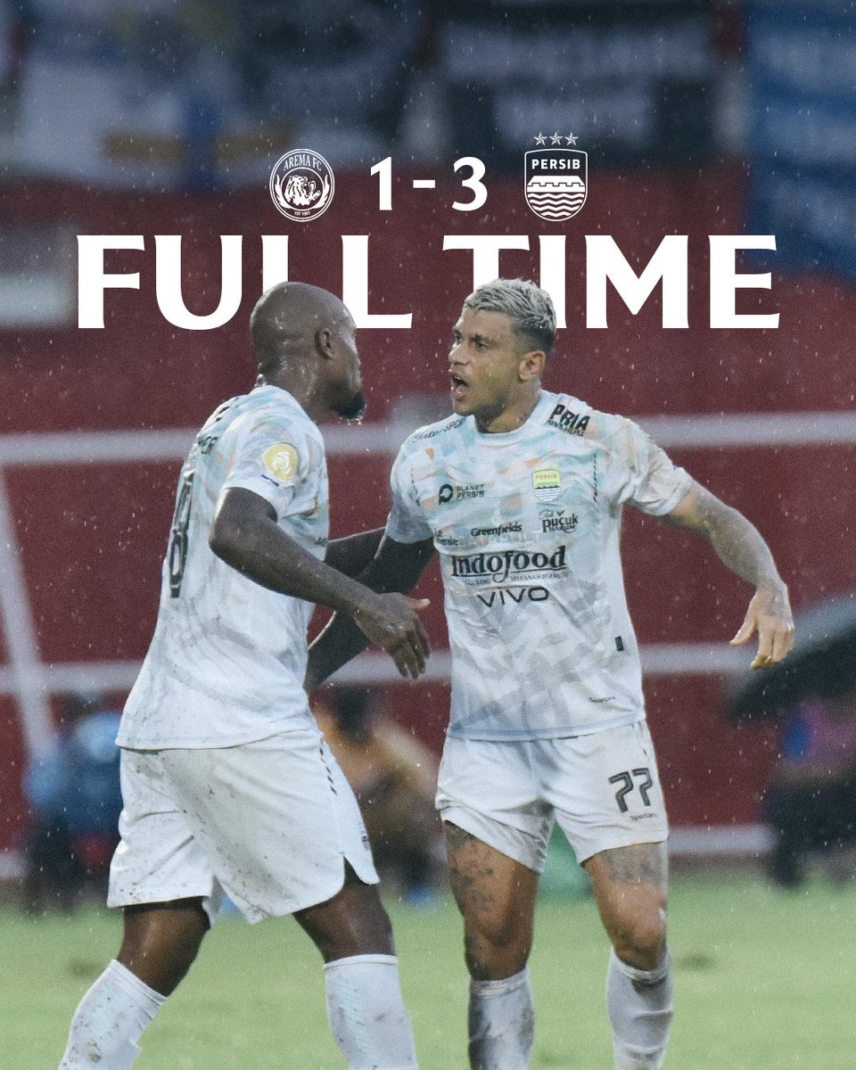 persib's tweet photo. Akhiri perjuangan di Blitar dengan kemenangan🫶

#PERSIBDAY #WeArePERSIB https://t.co/CBos5lvAEx