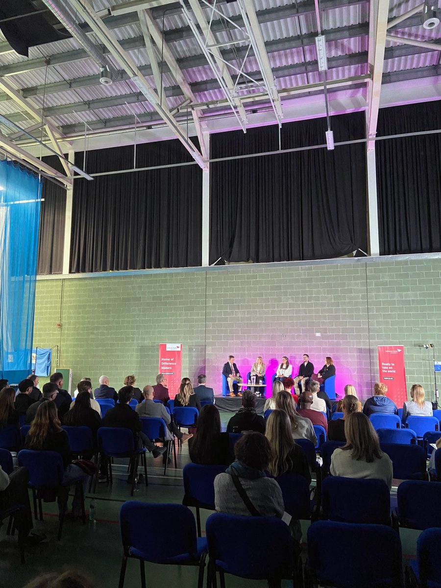 Edinburgh Napier University tweet media