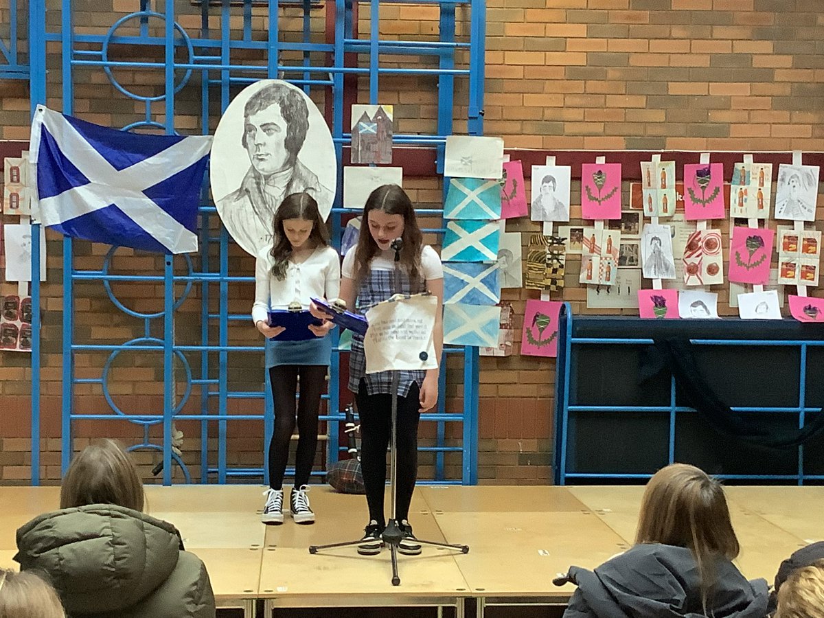 We are so proud of P6 &amp; P7 for their fantastic performance at the Taste of Scotland Event. 🏴󠁧󠁢󠁳󠁣󠁴󠁿🎶🎤 <a href="/MrsADonnelly/">Mrs Angela Donnelly & Primary 7</a> <a href="/MissNicol24/">P6 Dunipace 🍎</a>