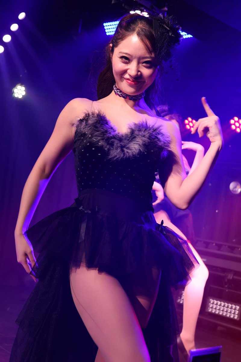 mayumi_yuri's tweet photo. Rose+に出演したKOZUEさん😍
湯島で観て以来、久しぶりにダンスを観ることが出来ました😄💃
#ローズプラス #show #dance #dancer #roseplus #KOZUE #こずえ #こちゃ https://t.co/DDyoC9qFfC