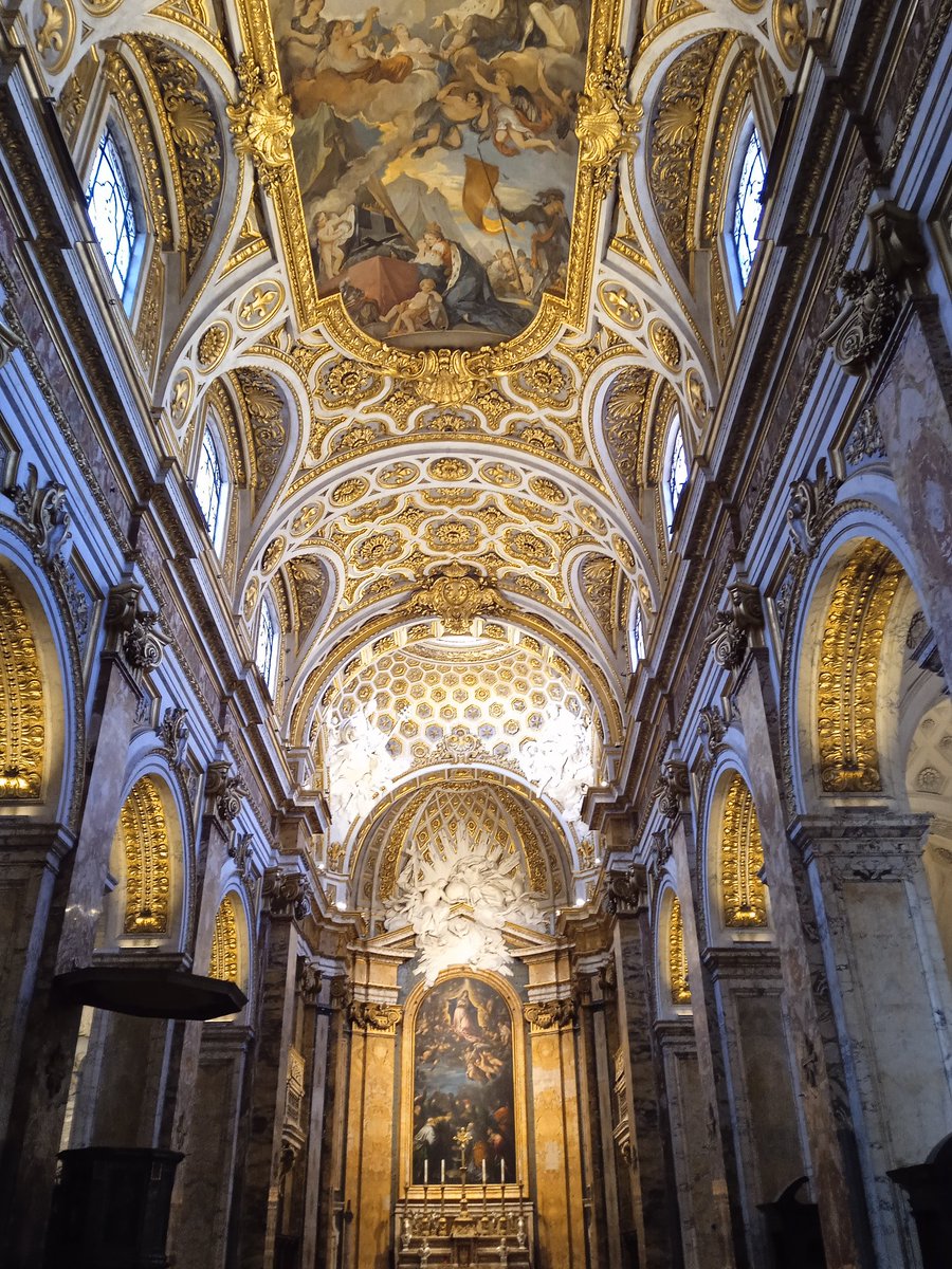 srmcarla's tweet photo. #fuoriprogramma
Stamane, una consorella di passaggio mi ha detto: "Vorrei vedere S. Luigi dei Francesi prima di partire". E così ho rivisto dopo tanto tempo la bellissima Chiesa con la Cappella di S. Matteo, coi dipinti del Caravaggio!
Grazie alla mia consorella! https://t.co/9q987mD1dZ