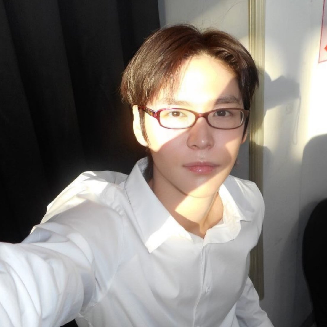 smileinjun's tweet photo. 'พี่ติดประชุม วันนี้กลับดึกหน่อยน��หนู'

'อือ ก็แต่งกับงานเลยไป ไม่ต้องมาแต่งกับหนูหรอก' https://t.co/ZdINq31jJT