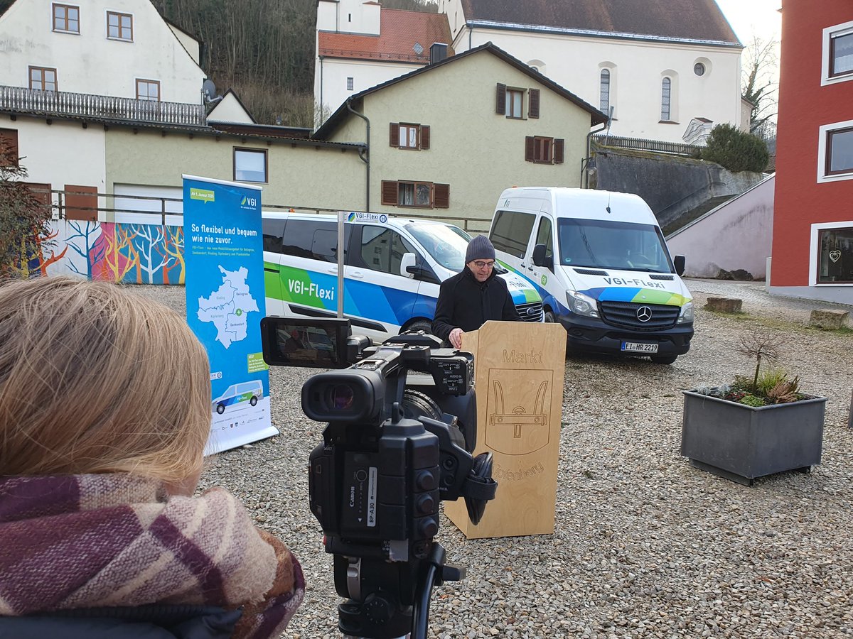 schoenthomas's tweet photo. VGI Flexi wird größer. Jetzt on demand ÖPNV in Kipfenberg, Kinding, Beilngries, Denkendorf. #SchönFürDich https://t.co/7tmlLx4YCc