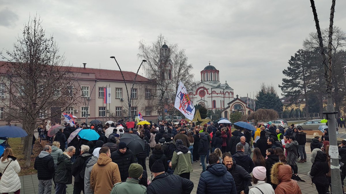 Mindopener85's tweet image. Generalni štrajk! #trstenik #podrska #blokada #studenti