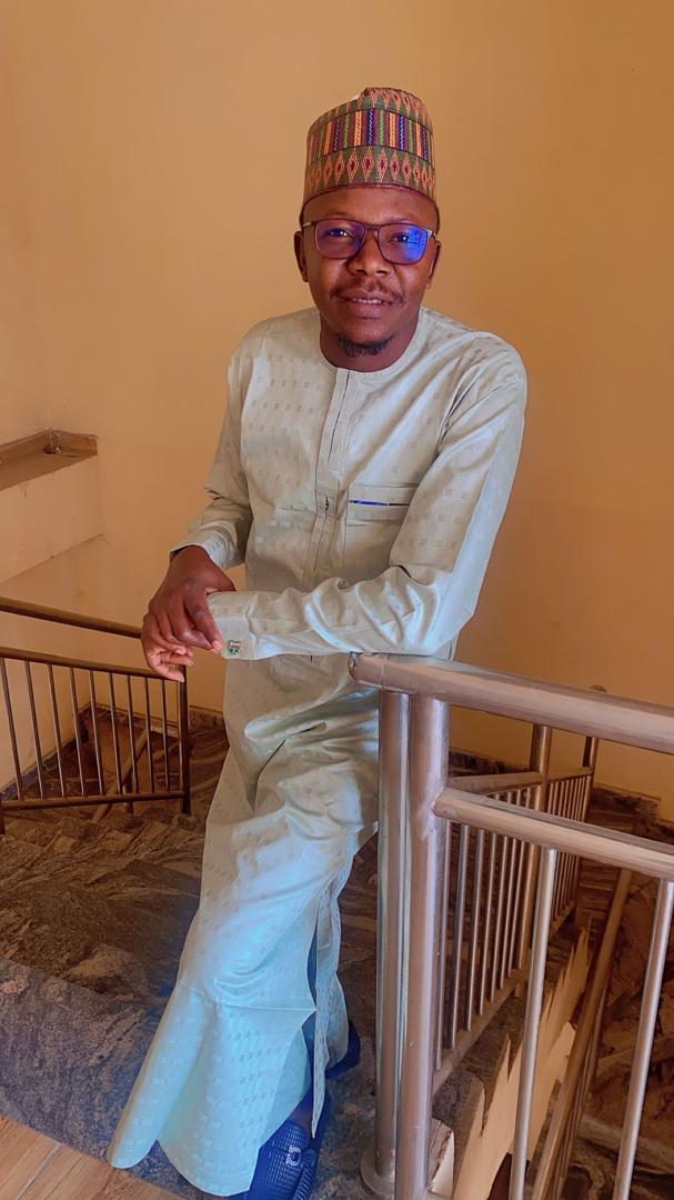 Shamabalami's tweet photo. Missing out on temporary fun to build permanent stability is not loss. Don't eat the seed because it is dry season, the raining season will sure come. For there is time and season for everything. https://t.co/bYTdtFanf3
